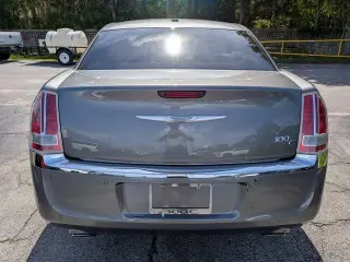 Chrysler 300 2011 C 4dr Sedan