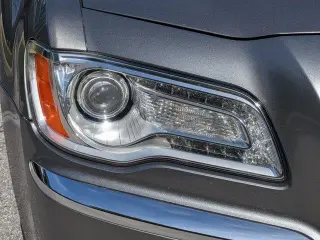 Chrysler 300 2011 C 4dr Sedan