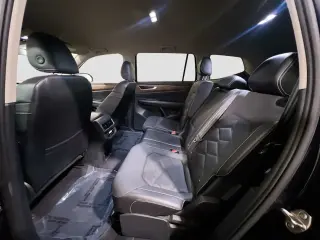 Volkswagen Atlas 2024 AWD SE 4Motion 4dr SUV con Tecnología