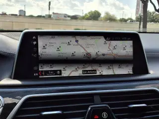 BMW Serie 7 2019 750i 4p Sedan