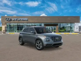 Hyundai VENUE 2026 SEL 4dr Crossover con techo de dos tonos