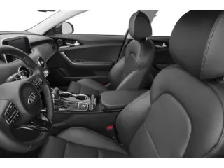 Kia Stinger 2019 4p Sedana