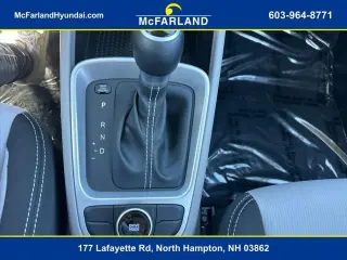 Hyundai VENUE 2024 SEL 4p Crossover