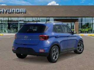 Hyundai VENUE 2026 SEL 4dr Crossover con techo de dos tonos