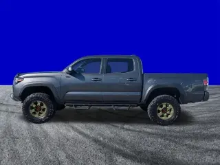 Toyota Tacoma 2022 4x4 SR V6 4p Cab Doble 5.0 ft SB