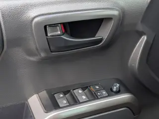 Toyota Tacoma 2023 4x4 TRD Pro 4p Doble Cabina 5.0 ft CB 6M