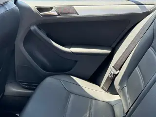 Volkswagen Jetta 2013 SE PZEV 4dr Sedan 6A