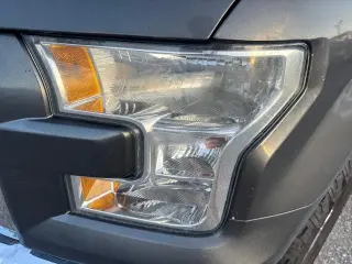 Ford F-150 2017 4x2 XLT 4dr SuperCrew 5.5 ft. SB