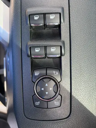 Ford F-150 2019 4x2 Lariat 4dr SuperCrew con motor 5.5 ft. SB