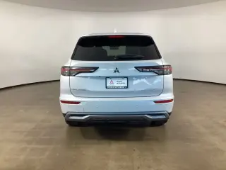 Mitsubishi Outlander 2025 SE 4dr SUV