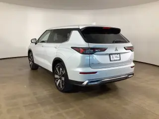 Mitsubishi Outlander 2025 SE 4dr SUV