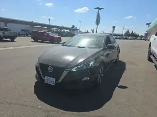 Nissan Altima 2022 2.5 SV 4dr Sedán