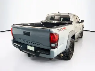 Toyota Tacoma 2019 4x4 TRD Sport 4dr Double Cab 5.0 ft SB 6A