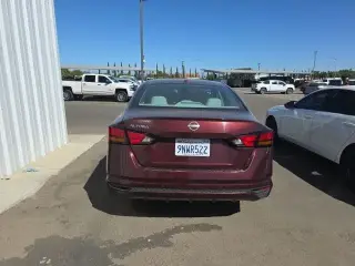 Nissan Altima 2025 2.5 SV 4dr Sedán