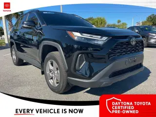 Toyota RAV4 2025 AWD XLE 4dr SUV