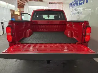 Chevrolet Silverado 1500 2015 4x2 LT 4dr Cab con 5.8 pies de largo