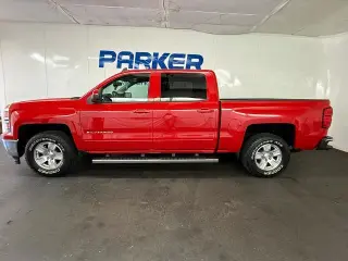 Chevrolet Silverado 1500 2015 4x2 LT 4dr Cab con 5.8 pies de largo