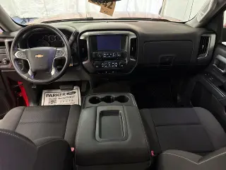 Chevrolet Silverado 1500 2015 4x2 LT 4dr Cab con 5.8 pies de largo