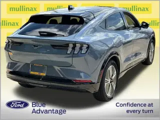 Ford Mustang Mach-E 2023 Premium SUV de 4 puertas