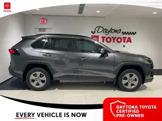 Toyota RAV4 2024 XLE 4x4 SUV