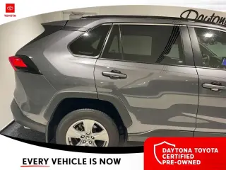 Toyota RAV4 2024 XLE 4x4 SUV