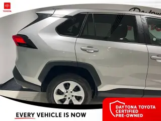 Toyota RAV4 2025 LE 4dr SUV