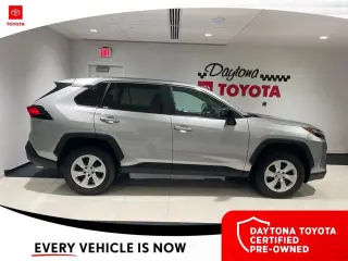 Toyota RAV4 2025 LE 4dr SUV