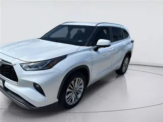 Toyota Highlander 2023 Platinum 4dr SUV