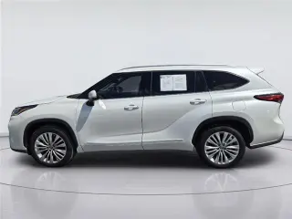 Toyota Highlander 2023 Platinum 4dr SUV