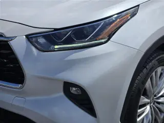 Toyota Highlander 2023 Platinum 4dr SUV