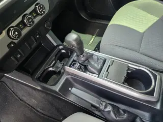 Toyota Tacoma 2020 4x2 SR5 4dr Double Cab 5.0 ft SB