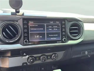 Toyota Tacoma 2020 4x2 SR5 4dr Double Cab 5.0 ft SB