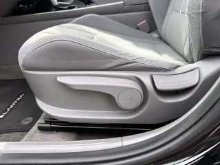 Hyundai ELANTRA 2023 SEL 4dr Sedan