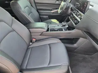 Nissan Pathfinder 2026 SL SUV 4 puertas