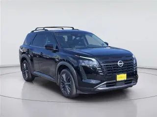 Nissan Pathfinder 2026 SL SUV 4 puertas