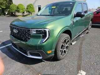 Ford Maverick 2025 4x4 Lariat 4dr SuperCrew 4.5 ft. SB