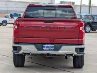 Chevrolet Silverado 1500 2020 4x4 LT 4p Camioneta de Cabina Completa 5.8 pies SB
