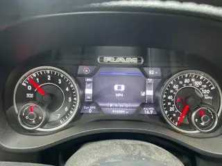 Ram 1500 2019 4x2 Laramie 4p Cab Camioneta de 5.6 ft. SB