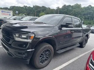 Ram 1500 2019 4x2 Laramie 4p Cab Camioneta de 5.6 ft. SB