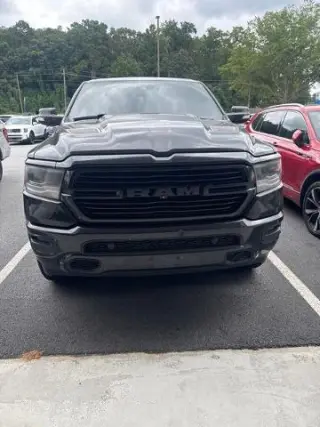 Ram 1500 2019 4x2 Laramie 4p Cab Camioneta de 5.6 ft. SB