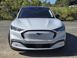 Ford Mustang Mach-E 2023 Premium 4dr SUV