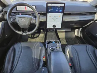 Ford Mustang Mach-E 2023 Premium 4dr SUV
