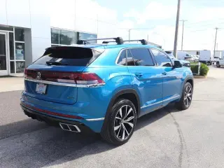 Volkswagen Atlas Cross Sport 2024 AWD SEL Premium R-Line 4Motion 4dr SUV