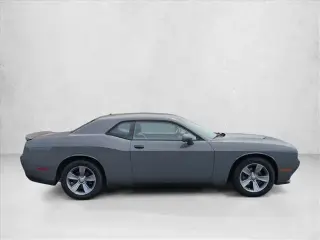 Dodge Challenger 2019 SXT 2dr Coupe