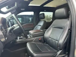 Ford F-150 2023 4x4 Lariat 4dr SuperCrew 5.5 ft. SB