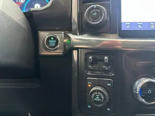 Ford F-150 2023 4x4 Lariat 4dr SuperCrew 5.5 ft. SB