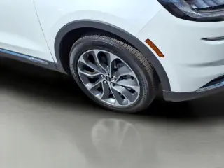 Lincoln Nautilus 2023 AWD Reserve 4dr SUV