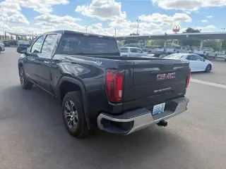 GMC Sierra 1500 2025 4x4 SLT 4p. Cabina de Tripulacion con 6.6 ft. SB