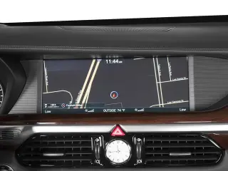 Genesis G90 2018 3.3T Premium 4dr Sedán