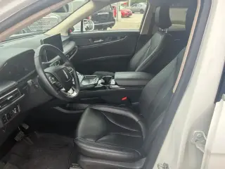 Lincoln Nautilus 2023 AWD Standard 4dr SUV